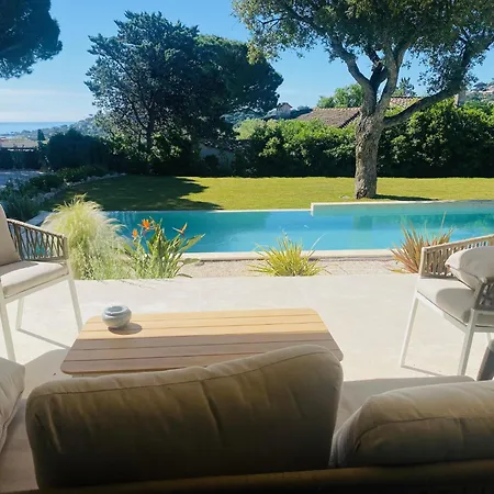 De Luxe Maxime Villa